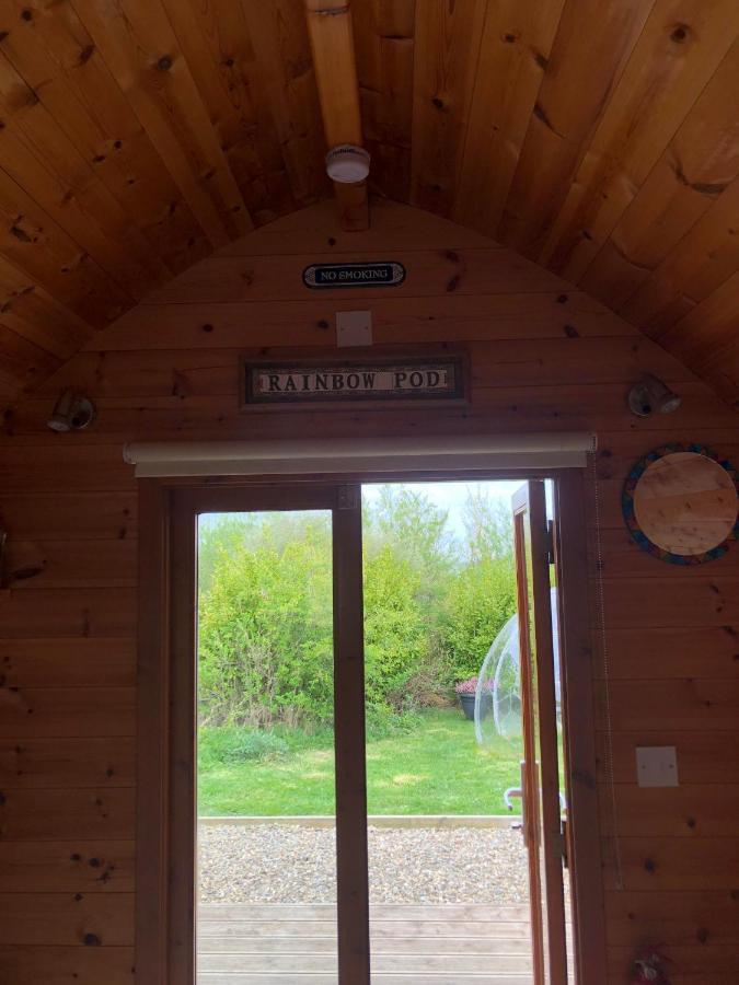 The Rainbow Pod Villa Milltown Malbay Kültér fotó
