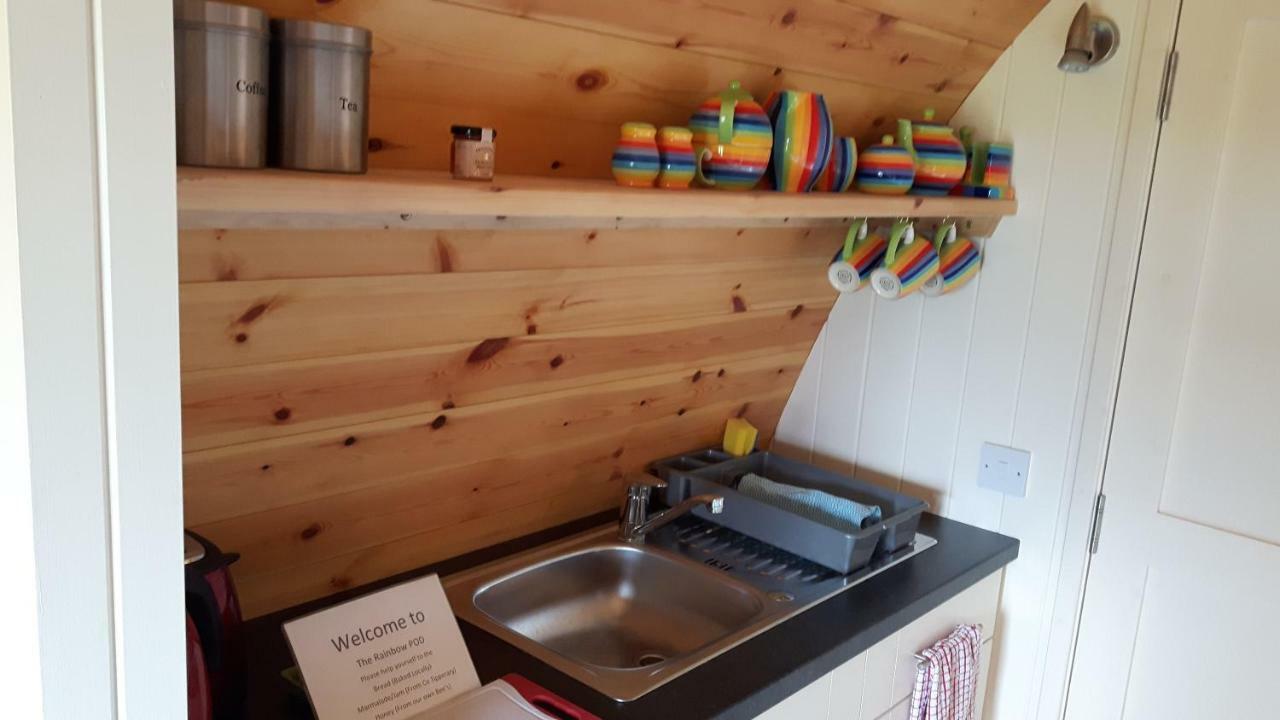 The Rainbow Pod Villa Milltown Malbay Kültér fotó